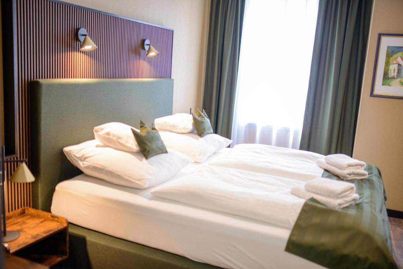 Stadthotel Koenig Albert Циттау Экстерьер фото